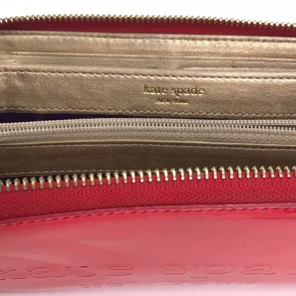 Kate Spade Red Patent Leather Embossed Zip Around Clutch Credit Card Wallet - Picture 8 of 11